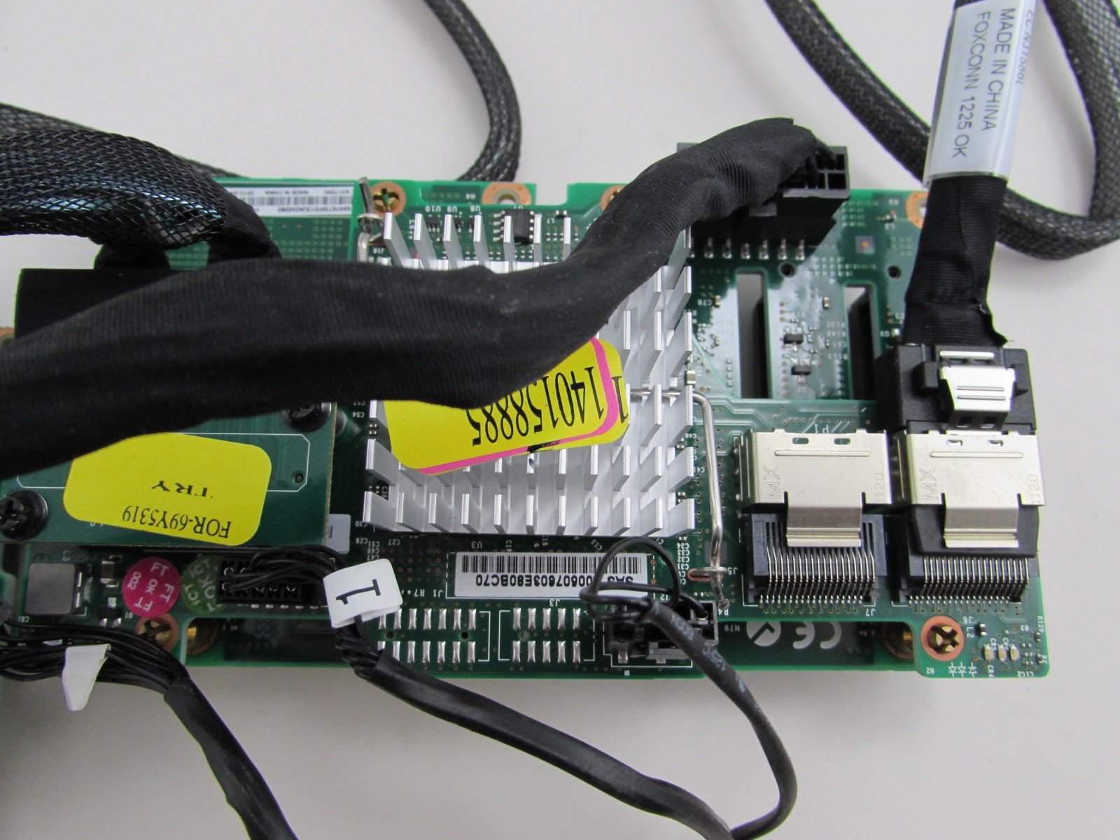 IBM x3650 M4 8 Port 2.5